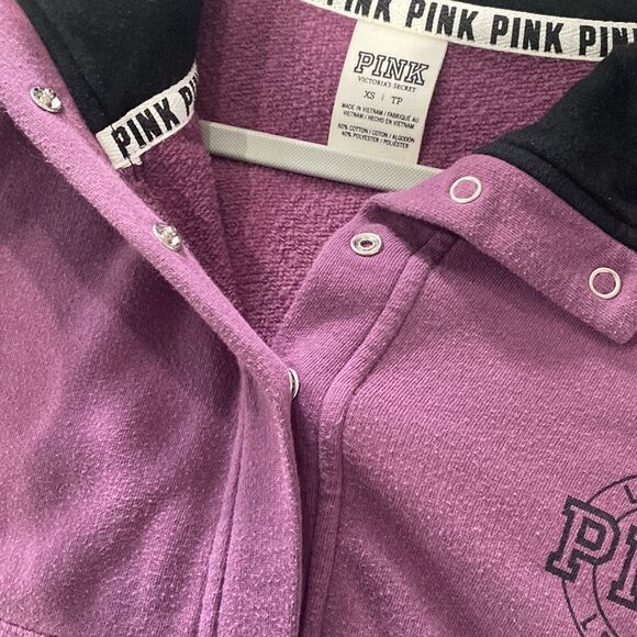 Victoria’s Secret Pink Pullover - Picture 4 of 4